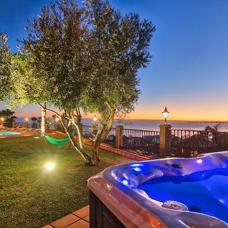 Beachside With Panoramic Sea Views Villa