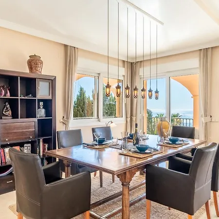 Beachside With Panoramic Sea Views * Benalmádena