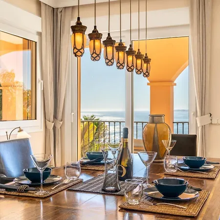 Beachside With Panoramic Sea Views Villa